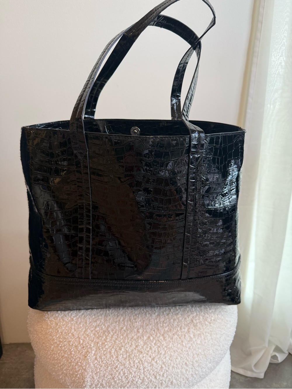 NWT Givenchy Parfums Black Croc Embossed Patent Tote Bag 4G Logo Shopper - Picture 5 of 9